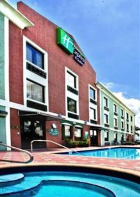 фото отеля Holiday Inn Express Clewiston