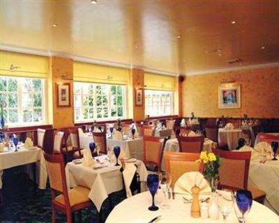 фото отеля BEST WESTERN Strathaven Hotel