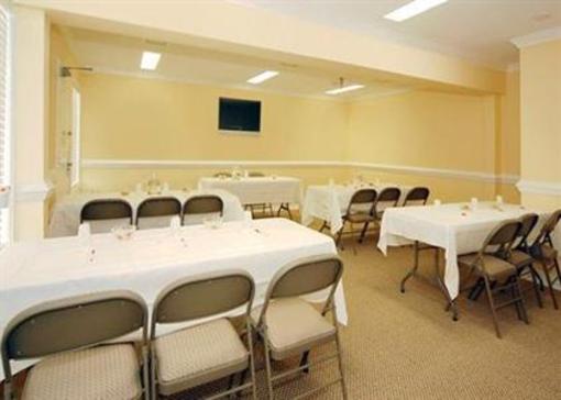 фото отеля Rodeway Inn Raleigh