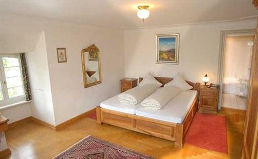 фото отеля Hotel Gasthof Lowen Vaduz