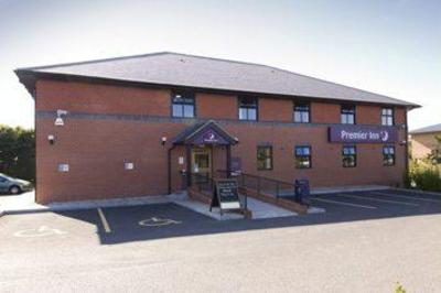 фото отеля Premier Inn Yeovil