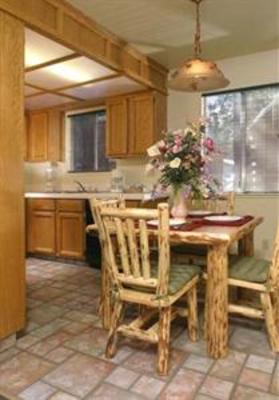 фото отеля The Lodge At South Lake Tahoe