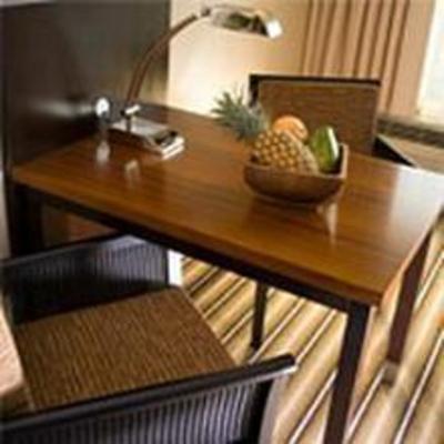 фото отеля Maui Coast Hotel