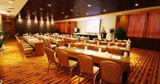 фото отеля Four Seasons Rayli Hotel