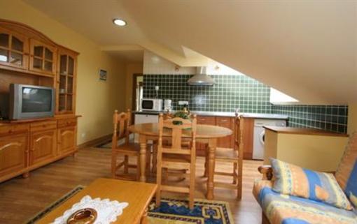 фото отеля Apartamentos Altamira