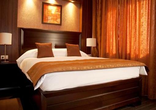 фото отеля Check Inn Hotel