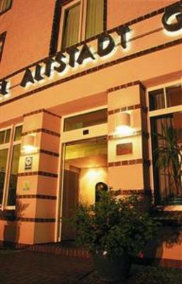 фото отеля Hotel Altstadt