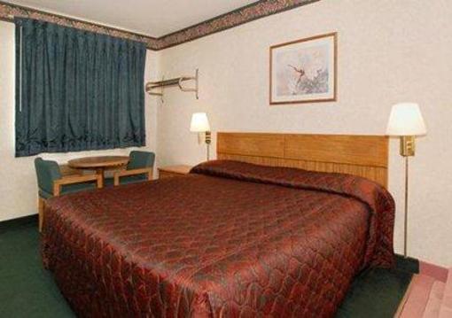 фото отеля Econo Lodge Findlay