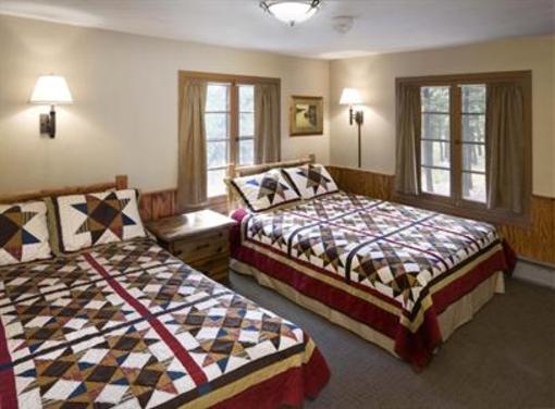 фото отеля Legion Lake Resort