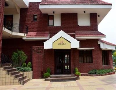 фото отеля Little Chef Hotel