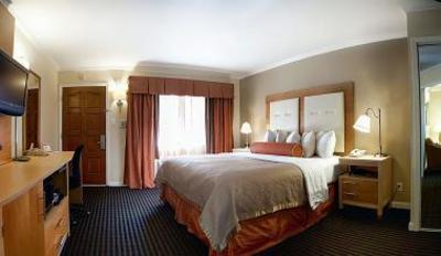 фото отеля Millwood Inn & Suites