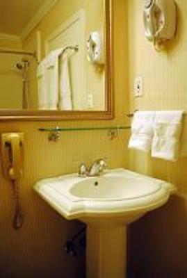 фото отеля Millwood Inn & Suites