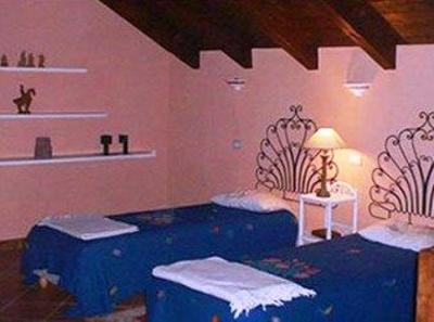 фото отеля Il Pioppo e La Fonte Bed & Breakfast Castello d'Agogna