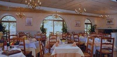 фото отеля La Bonne Auberge Moustiers-Sainte-Marie
