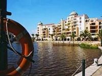 Protea Hotel Island Club