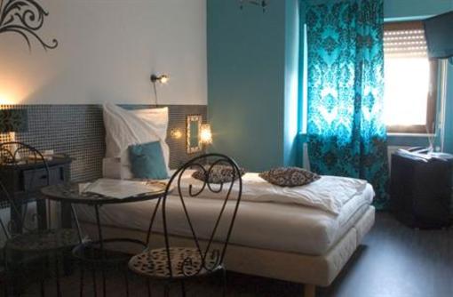 фото отеля Art Hotel Sonnenhof Hanau