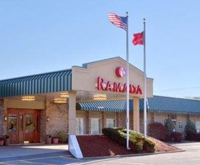 фото отеля Ramada - New Hartford