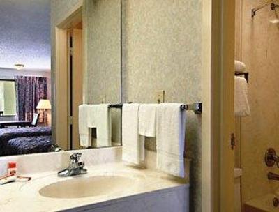 фото отеля Super 8 Slidell