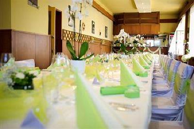 фото отеля Hotel Grand Revnice