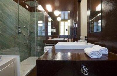 фото отеля Petronilla Hotel