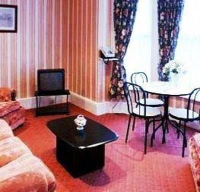 фото отеля La Suisse Service Apartments Prestwich