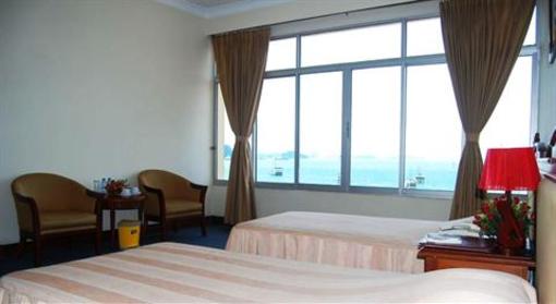 фото отеля Halong Bay Hotel