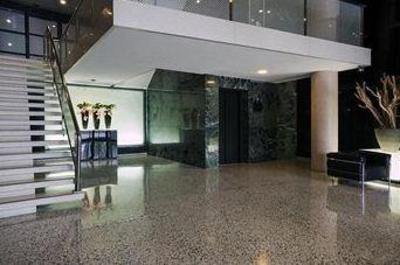 фото отеля Luxury Apartment Stadhouderskade