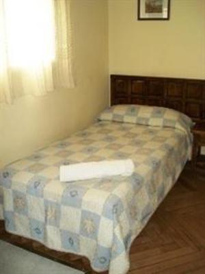 фото отеля Hostal Machin