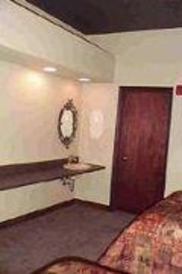 фото отеля Kenai Airport Hotel