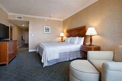 фото отеля Hilton Los Angeles / San Gabriel