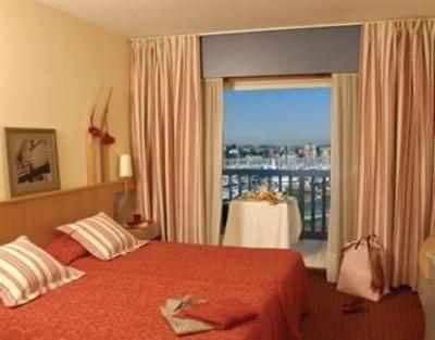 фото отеля Hotel Ibaia Serge Blanco Hendaye