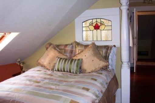 фото отеля Haydon Street Inn B & B