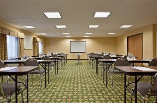 фото отеля Holiday Inn Express Mt. Pleasant-E Huntingdon