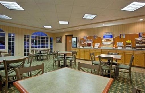 фото отеля Holiday Inn Express Mt. Pleasant-E Huntingdon