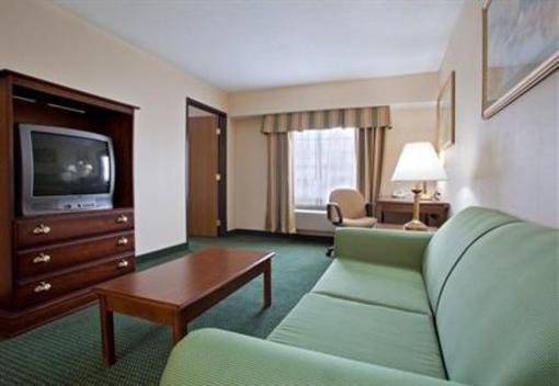 фото отеля Holiday Inn Express Mt. Pleasant-E Huntingdon