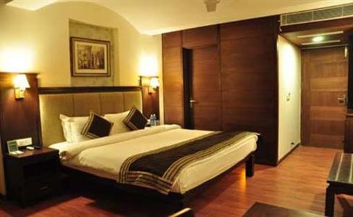 фото отеля Hotel Golden Manor