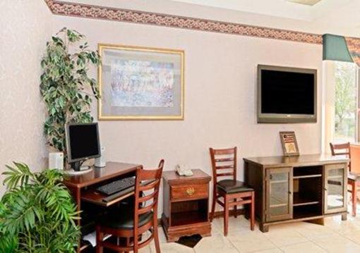 фото отеля Comfort Inn Forsyth