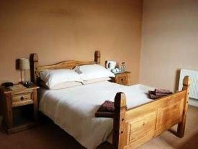 фото отеля The Trademan's Arms Inn Buckfastleigh