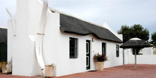 фото отеля Arniston Seaside Cottages