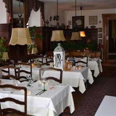 фото отеля Hostellerie au Cygne