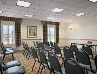 фото отеля Days Inn and Suites Marion