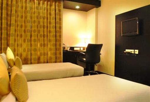 фото отеля Hotel Bliss Kanpur