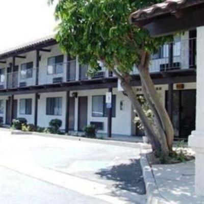 фото отеля Cozy Inn Costa Mesa