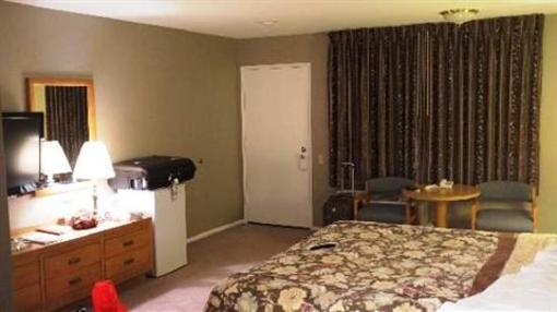 фото отеля Cozy Inn Costa Mesa