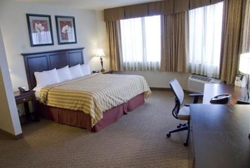 фото отеля Riverview Hotel & Suites