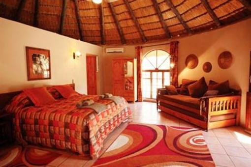 фото отеля Dumazulu Traditional Village And Lodge