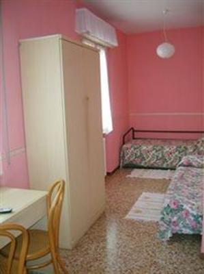 фото отеля Hotel Elvezia Baveno