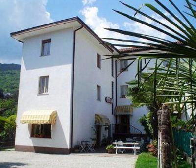 фото отеля Hotel Elvezia Baveno