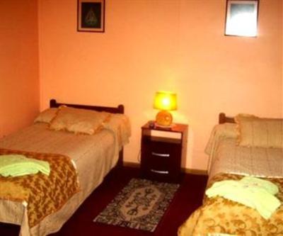 фото отеля Hostal Oasis