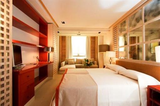 фото отеля Club Maritimo de Sotogrande